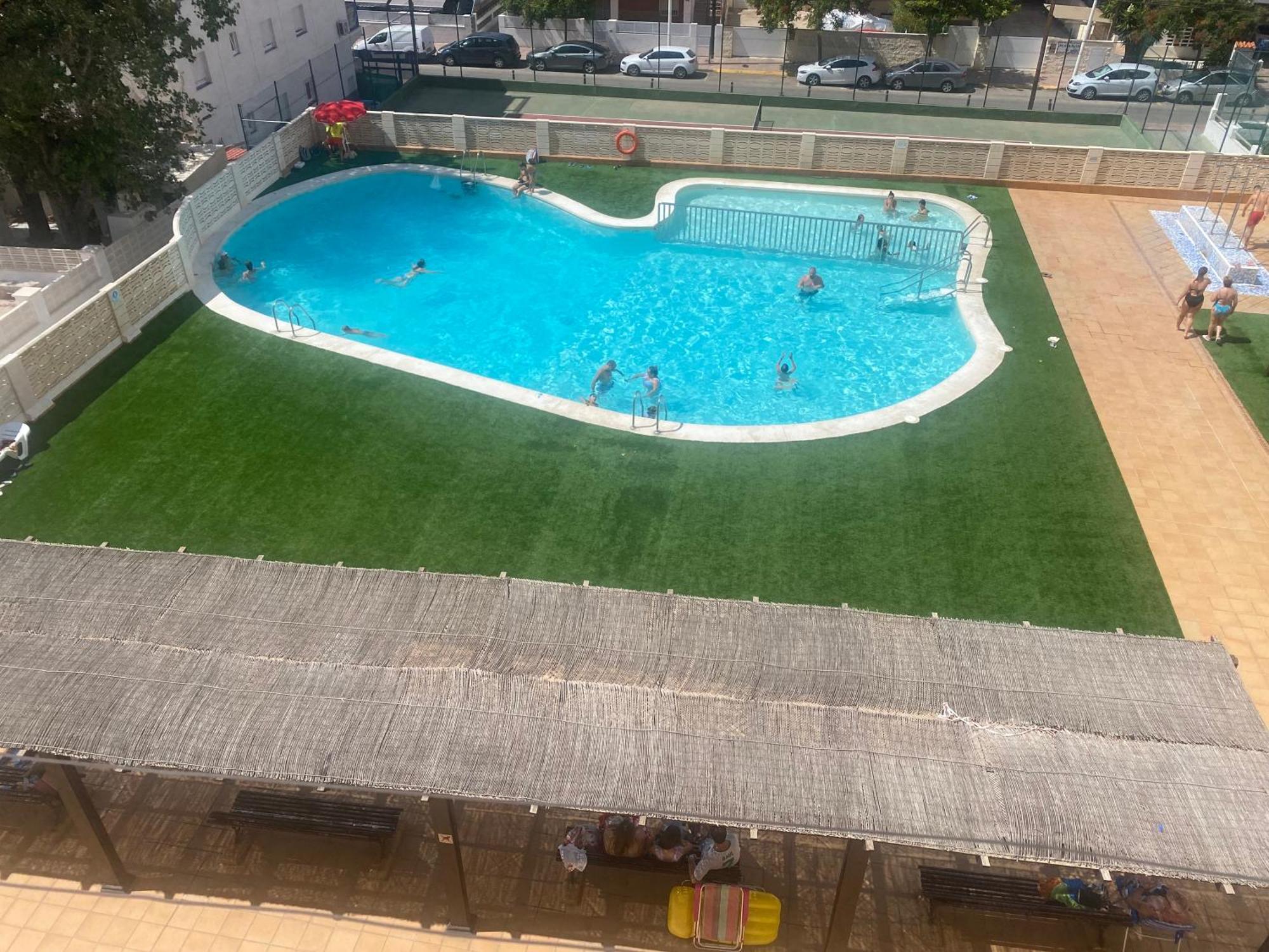 Apartamento 1ª Linea De Playa - Con Piscina Y Parking Playa de Gandia Luaran gambar